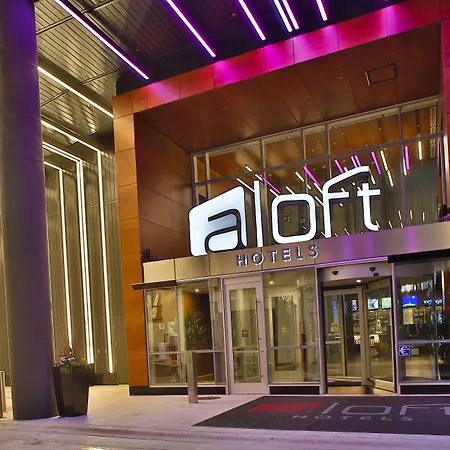 Aloft By Marriott Chicago Mag Mile-3